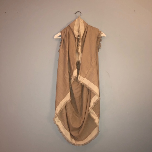 Free People beige blanket scarf wrap - Picture 3 of 6